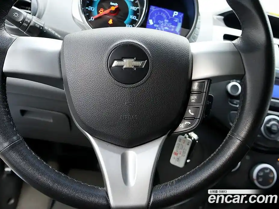 Chevrolet Spark 2015 1.0 гидро в Москве № 1615011, фото 16