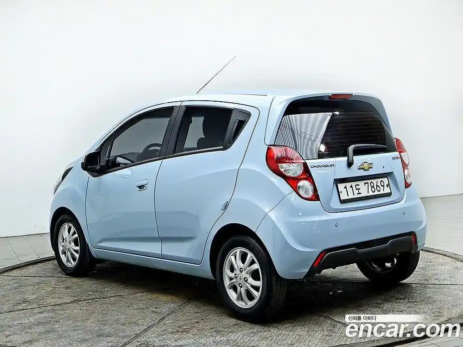 Chevrolet Spark 2015 1.0 гидро в Москве № 1615011, фото 4
