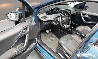 Peugeot 2008 2017 1.6 гидро в Москве № 1615093, миниатюра 12