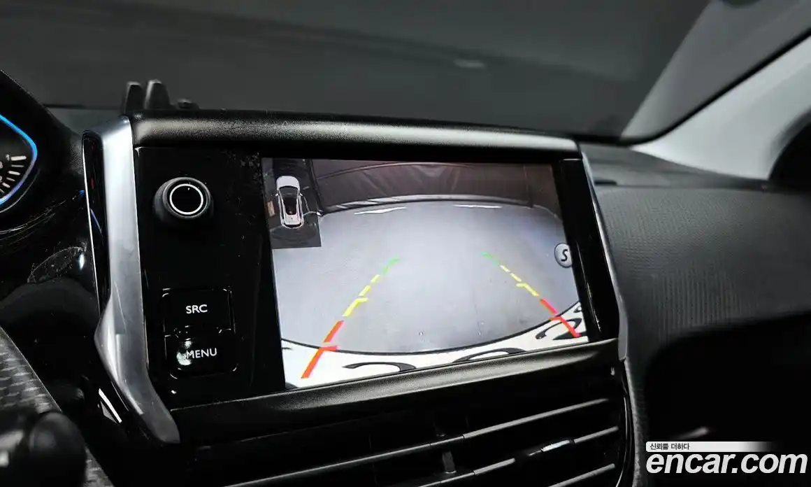 Peugeot 2008 2017 1.6 гидро в Москве № 1615093, фото 15