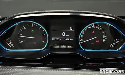 Peugeot 2008 2017 1.6 гидро в Москве № 1615093, миниатюра 8