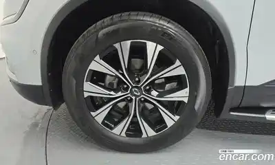 Renault QM6 2022 2.0 гидро в Москве № 1615180, миниатюра 5