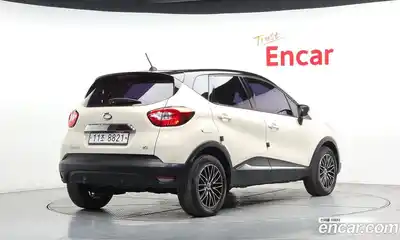 Renault QM3 2015 1.5 гидро в Москве № 1615767, миниатюра 2