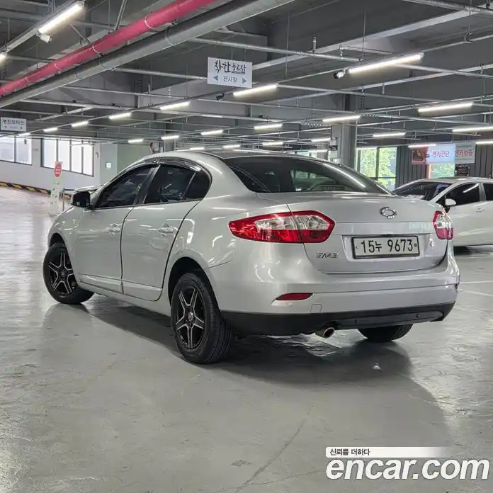 Renault SM3 2010 1.6 гидро в Москве № 1616002, фото 4