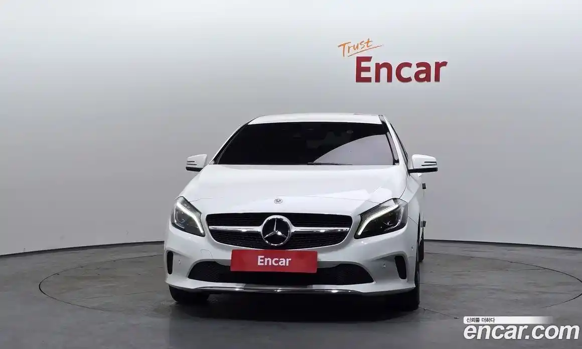 Mercedes-Benz A-Class 2018 1.6 гидро в Москве № 1617291, фото 3