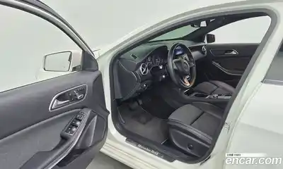 Mercedes-Benz A-Class 2018 1.6 гидро в Москве № 1617291, миниатюра 10
