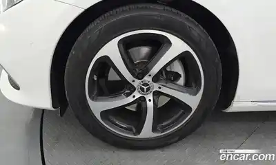 Mercedes-Benz E-Class 2019 2.0 гидро в Москве № 1617326, миниатюра 5