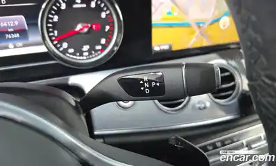 Mercedes-Benz E-Class 2019 2.0 гидро в Москве № 1617326, миниатюра 9