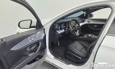 Mercedes-Benz E-Class 2019 2.0 гидро в Москве № 1617326, миниатюра 10