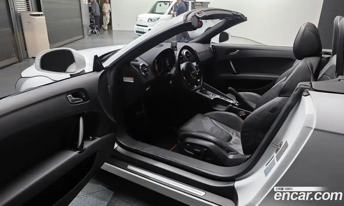 Audi TT 2012 2.0 гидро в Москве № 1618165, фото 10