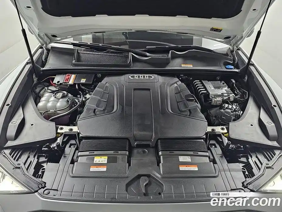 Audi Q8 2023 3.0 гидро в Москве № 1618319, фото 6