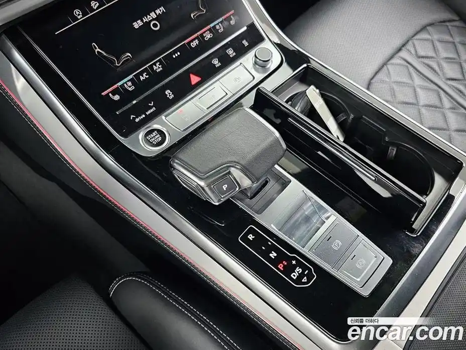 Audi Q8 2023 3.0 гидро в Москве № 1618319, фото 9