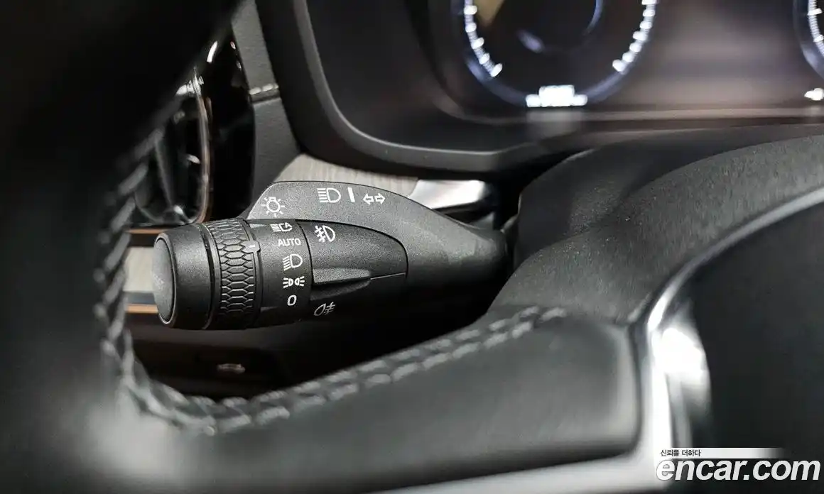Volvo V60 2019 2.0 гидро в Москве № 1618753, фото 14