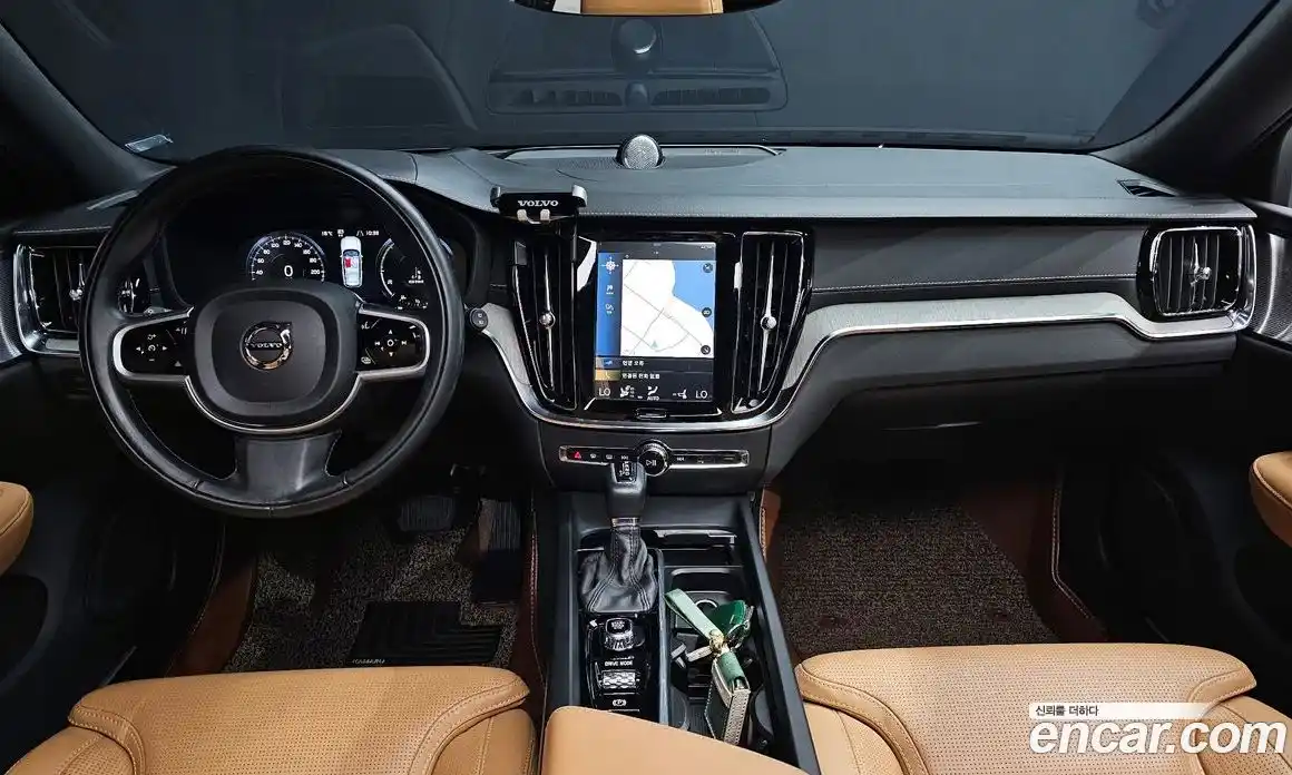 Volvo V60 2019 2.0 гидро в Москве № 1618753, фото 7