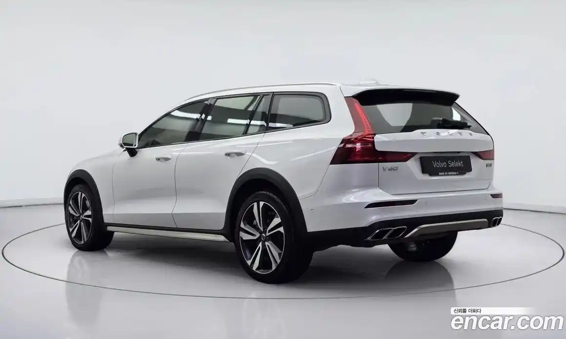 Volvo V60 2021 2.0 гидро в Москве № 1618850, фото 4