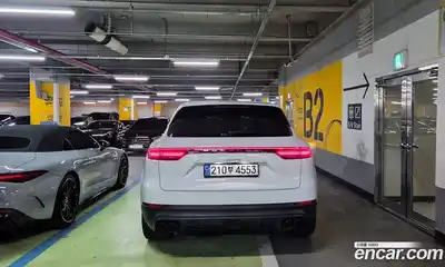 Porsche Cayenne 2019 3.0 гидро в Москве № 1619065, миниатюра 5