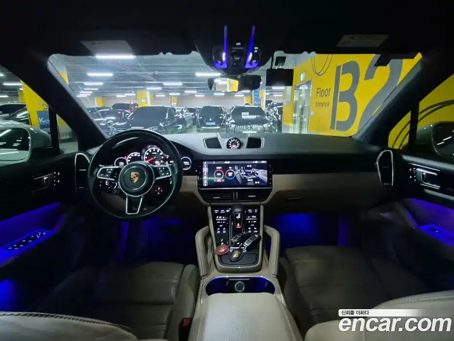 Porsche Cayenne 2019 3.0 гидро в Москве № 1619065, фото 10