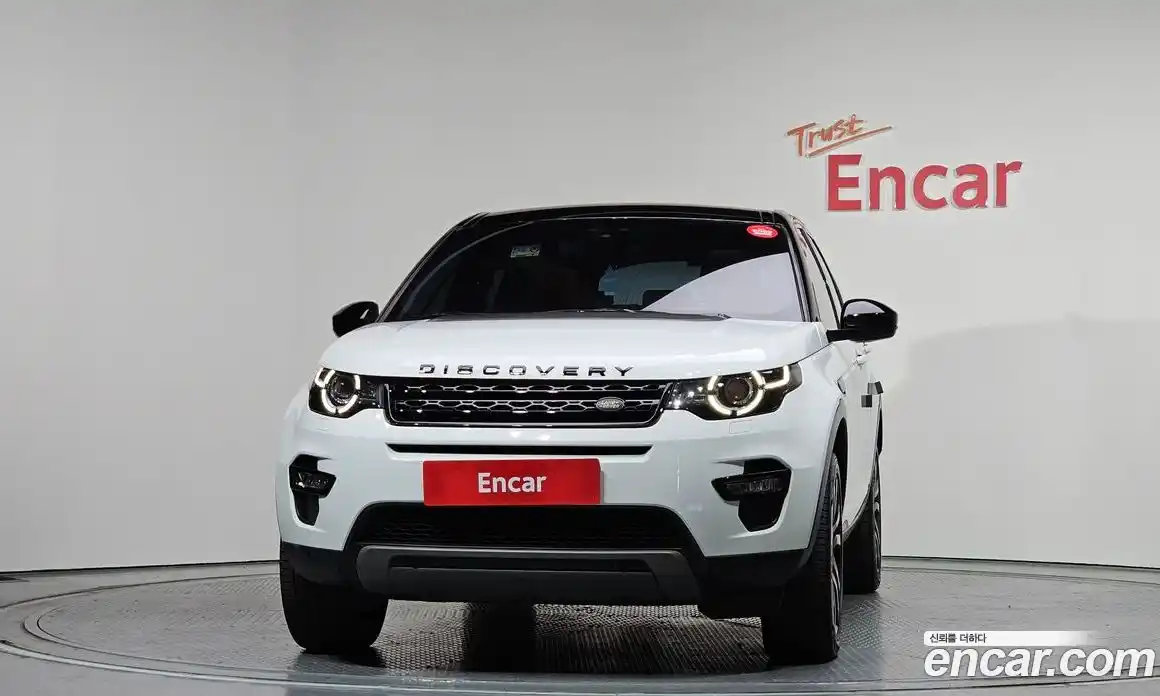 Land Rover Discovery Sport 2017 2.0 гидро в Москве № 1619598, фото 3