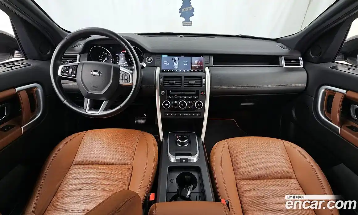 Land Rover Discovery Sport 2017 2.0 гидро в Москве № 1619598, фото 7