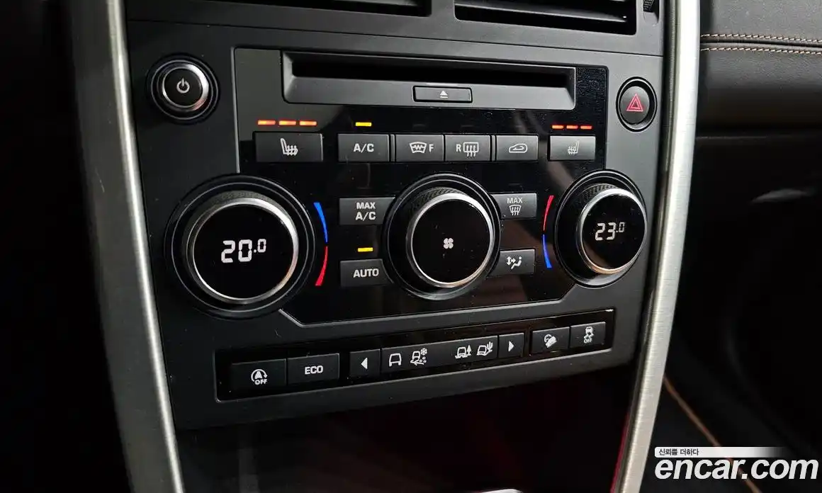 Land Rover Discovery Sport 2018 2.0 гидро в Москве № 1619609, фото 17