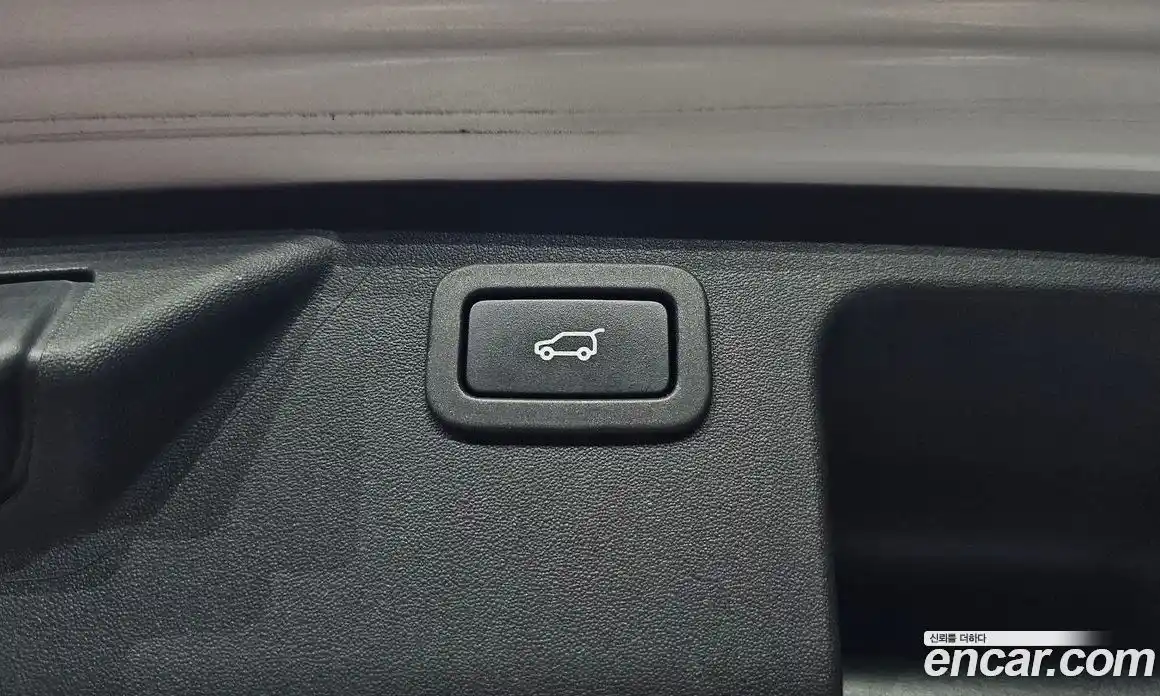 Land Rover Discovery Sport 2018 2.0 гидро в Москве № 1619609, фото 20