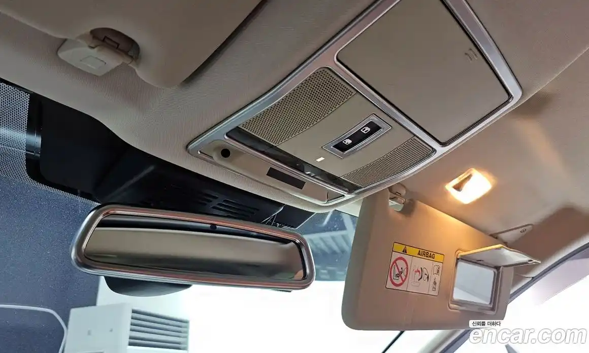 Land Rover Discovery Sport 2016 2.0 гидро в Москве № 1619706, фото 16