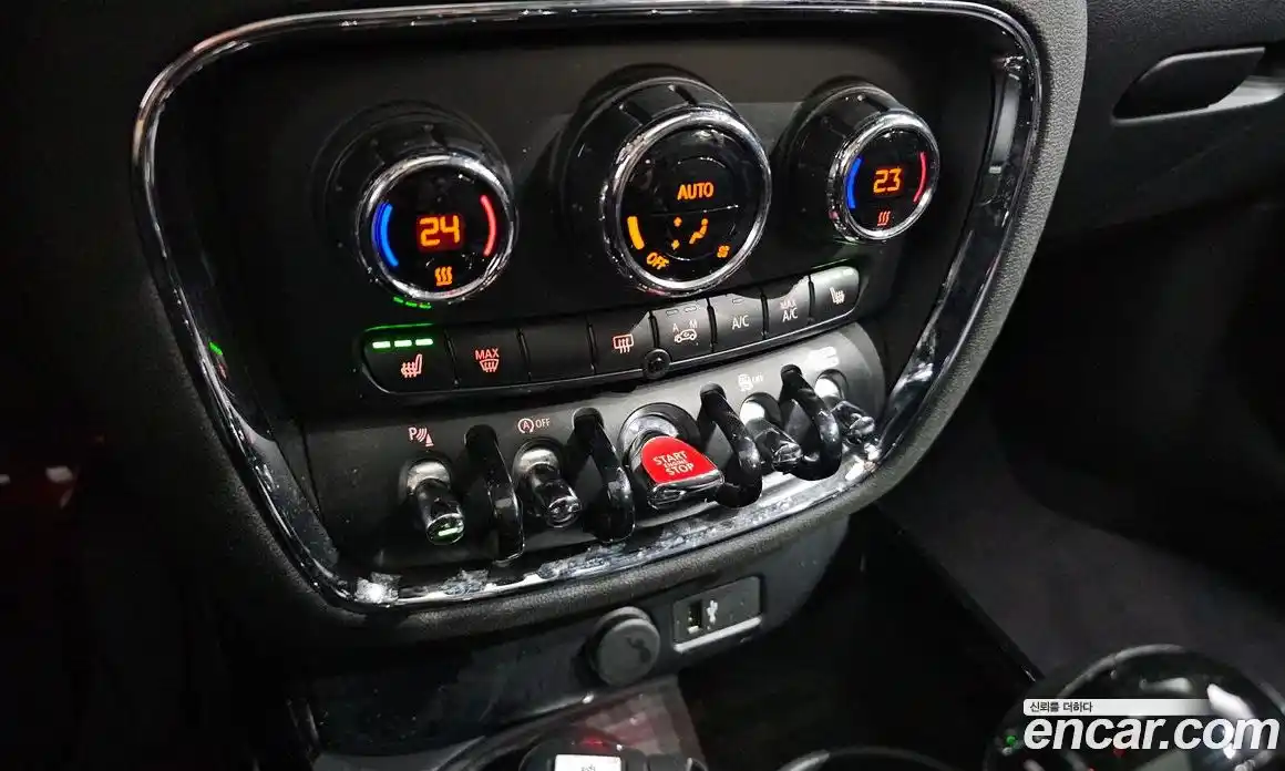 Mini Clubman 2019 1.5 гидро в Москве № 1621692, фото 14