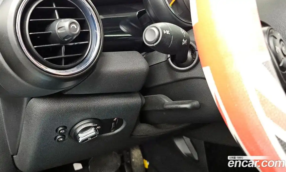 Mini Cooper 2014 1.5 гидро в Москве № 1622026, фото 18