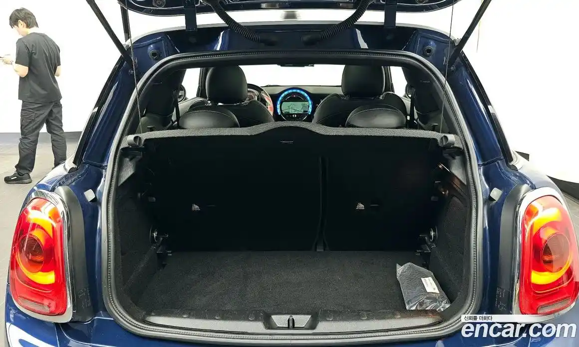 Mini Cooper 2014 1.5 гидро в Москве № 1622026, фото 20