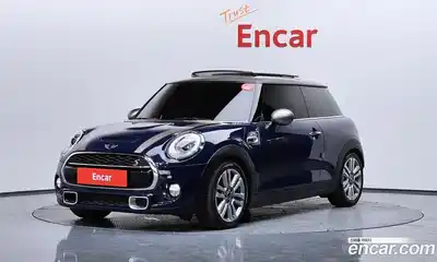 Mini Cooper, 2016