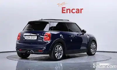 Mini Cooper 2016 2.0 гидро в Москве № 1622055, миниатюра 2