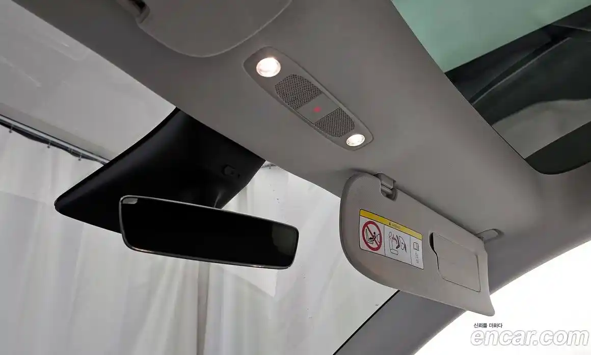 Tesla Model Y 2023 0.2 гидро в Москве № 1622529, фото 17