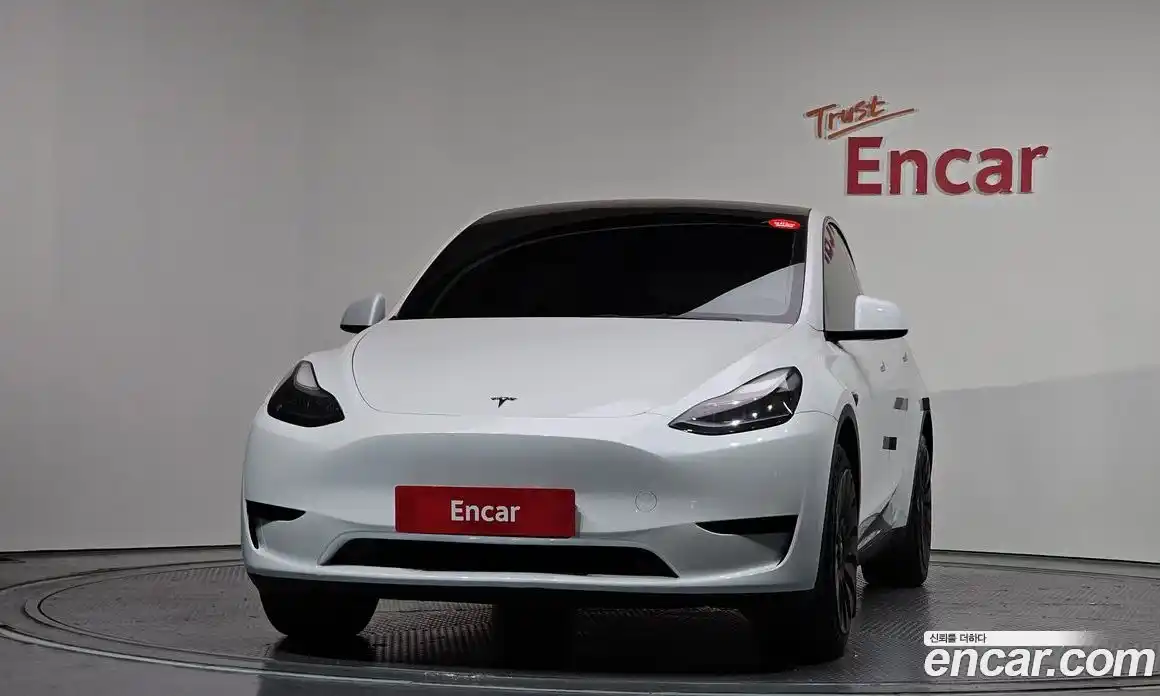 Tesla Model Y 2023 0.2 гидро в Москве № 1622529, фото 3