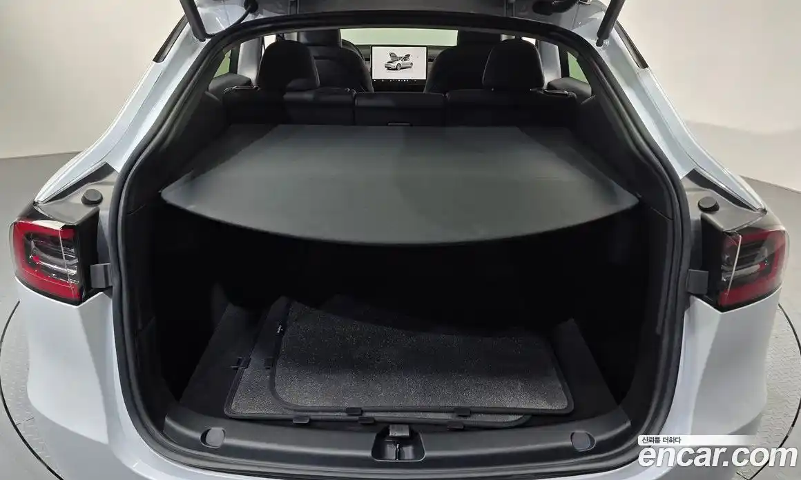 Tesla Model Y 2023 0.2 гидро в Москве № 1622566, фото 20