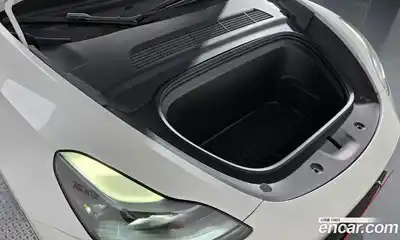 Tesla Model Y 2023 0.2 гидро в Москве № 1622566, миниатюра 6