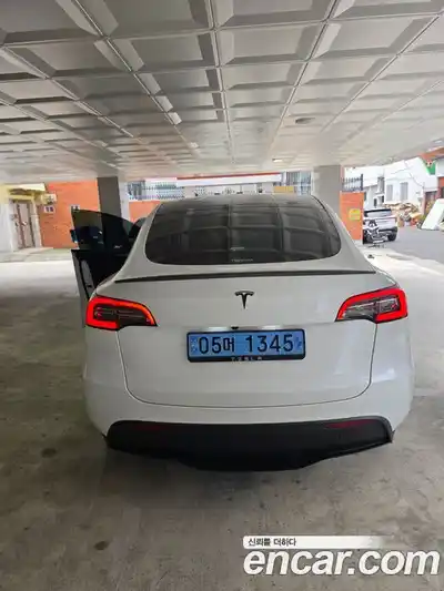 Tesla Model Y 2024 гидро в Москве № 1622620, миниатюра 2