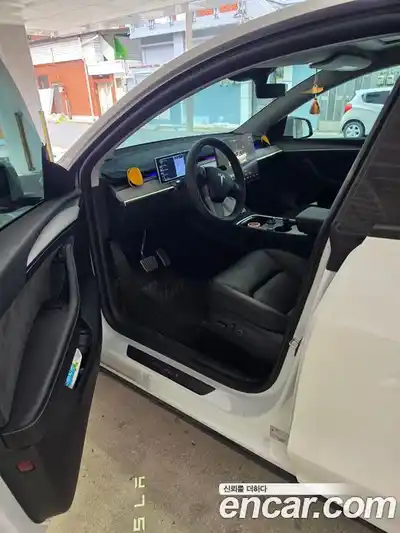 Tesla Model Y 2024 гидро в Москве № 1622620, миниатюра 5