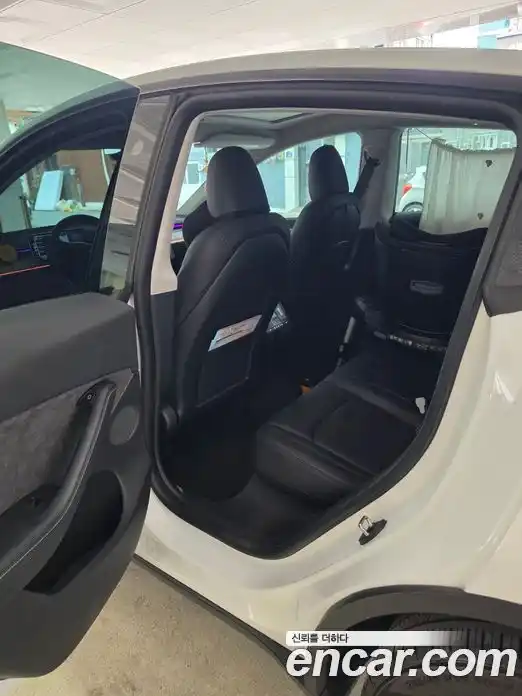 Tesla Model Y 2024 гидро в Москве № 1622620, фото 6