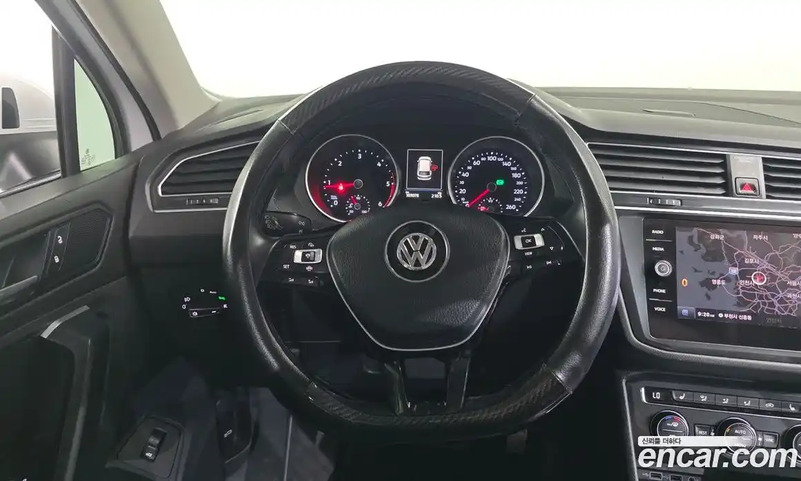 Volkswagen Tiguan 2019 2.0 гидро в Москве № 1623341, фото 13