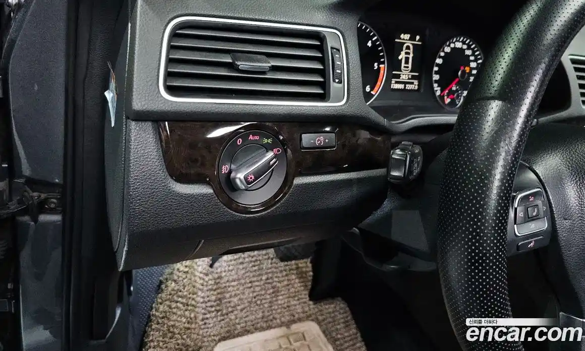Volkswagen Passat 2014 2.0 гидро в Москве № 1623469, фото 18