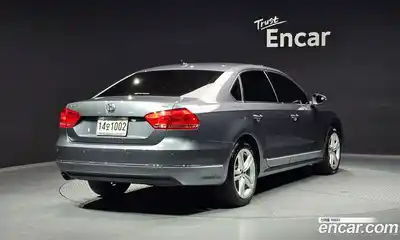 Volkswagen Passat 2014 2.0 гидро в Москве № 1623469, миниатюра 2