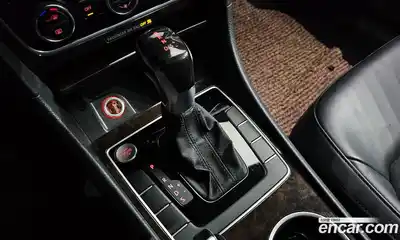 Volkswagen Passat 2014 2.0 гидро в Москве № 1623469, миниатюра 9