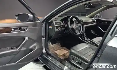 Volkswagen Passat 2014 2.0 гидро в Москве № 1623469, миниатюра 10