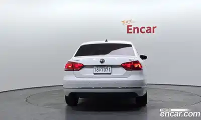 Volkswagen Passat 2014 2.0 гидро в Москве № 1623508, миниатюра 4
