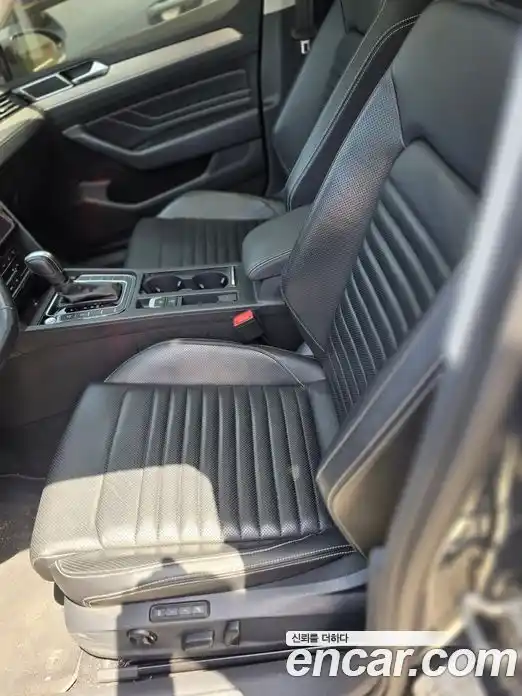 Volkswagen Passat 2021 2.0 гидро в Москве № 1623663, фото 16