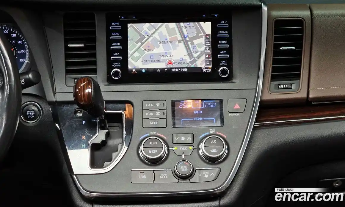 Toyota Sienna 2019 3.5 гидро в Москве № 1624446, фото 14