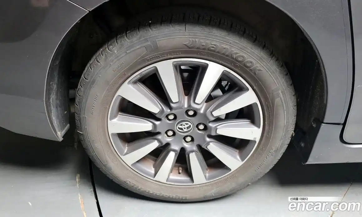 Toyota Sienna 2019 3.5 гидро в Москве № 1624446, фото 5