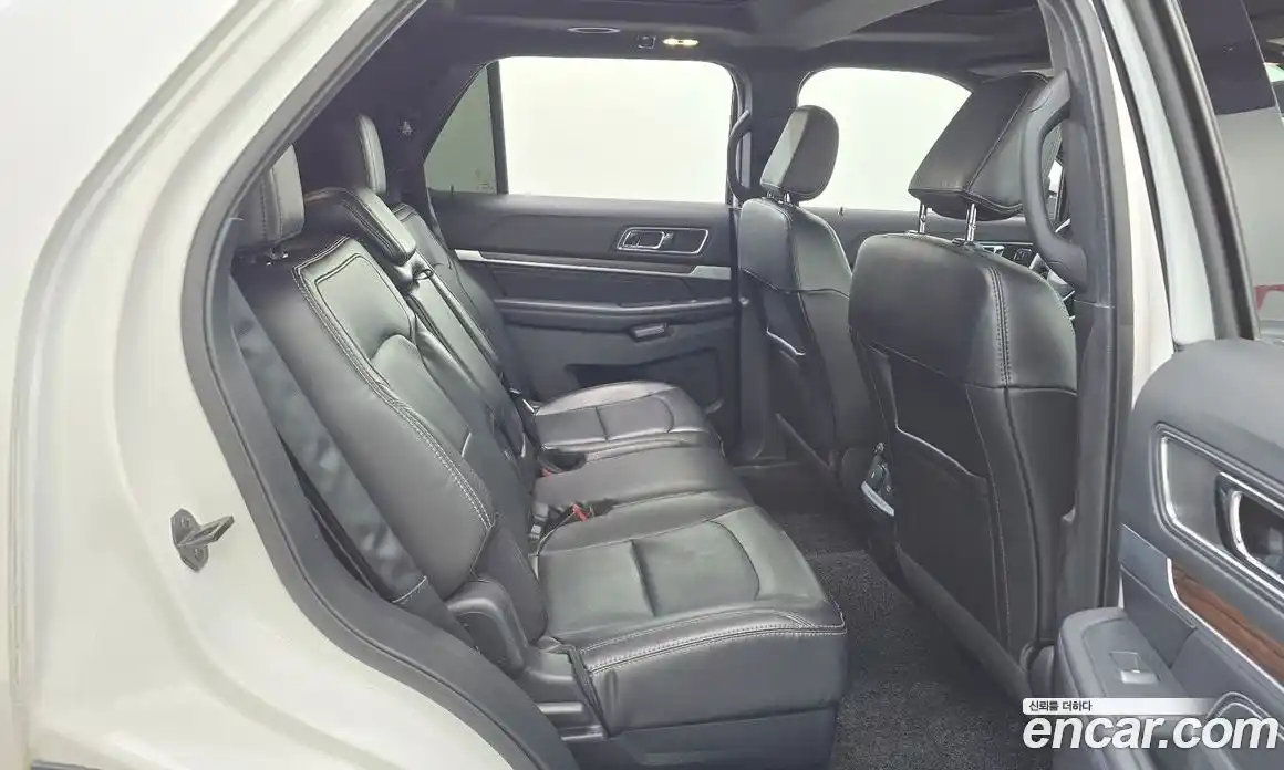 Ford Explorer 2018 2.3 гидро в Москве № 1625042, фото 12