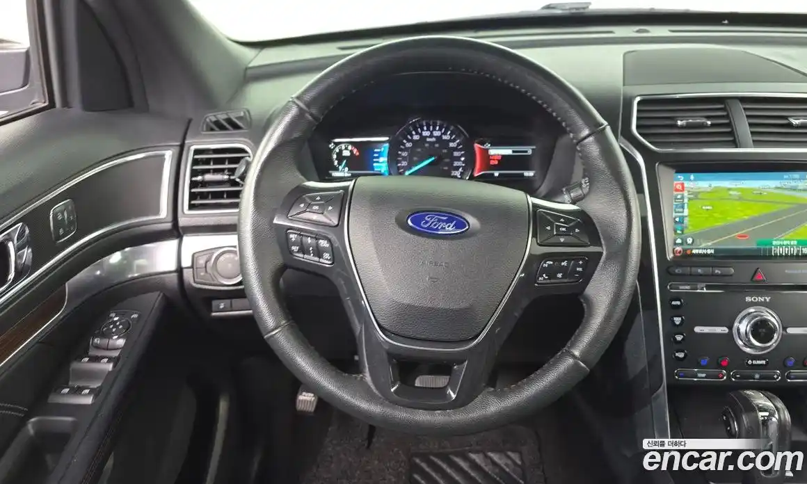 Ford Explorer 2018 2.3 гидро в Москве № 1625042, фото 13