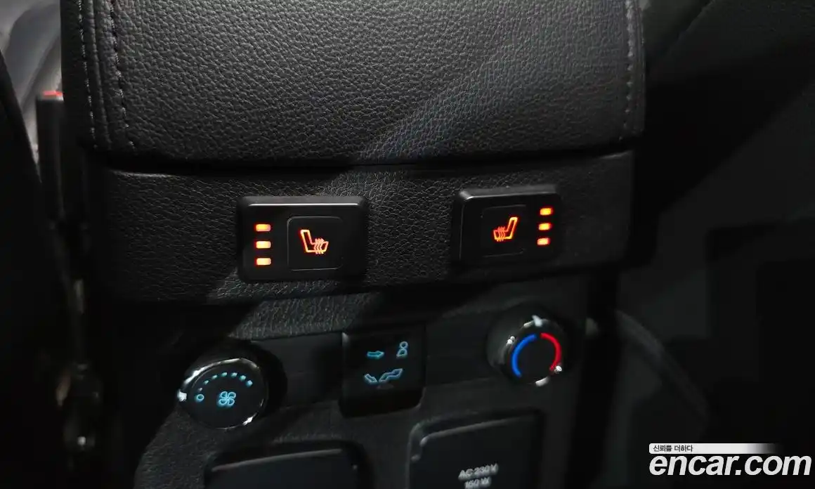 Ford Explorer 2018 2.3 гидро в Москве № 1625042, фото 18